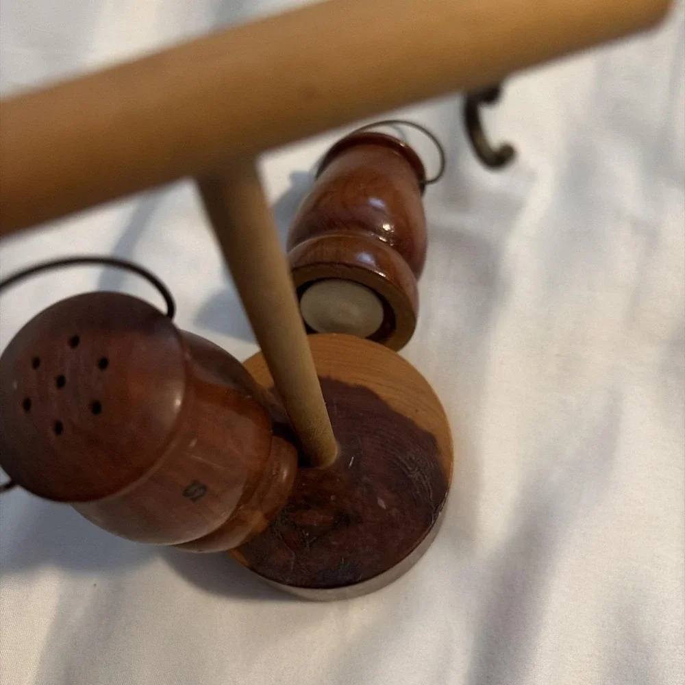 Wooden Lanterns‎ Hanging Salt And Pepper Shakers With Stand Vintage